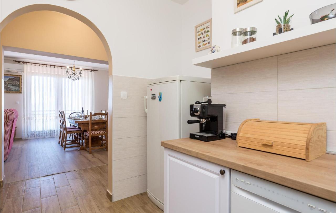 4 Bedroom Nice Apartment In Opatija Exterior foto